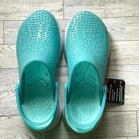 Skechers Shoes - NWT SKECHERS WOMENS CALI GEAR: GOWALK 5 , OCEAN GLOW SLIP ON SHOES Size 7